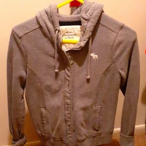 Zip up hoidie